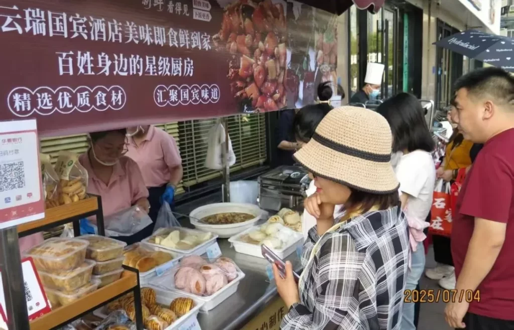 河北星级酒店餐饮外摆热潮火爆出圈插图1 河北星级酒店餐饮外摆热潮火爆出圈插图1